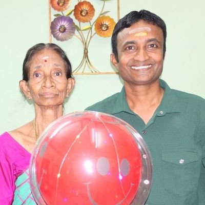 SMILEDAILYSMILE's profile picture. 