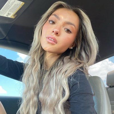 @mariahviv