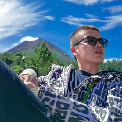 remonremonisme's profile picture. pintar, humoris, berpendidikan, berbudi pekerti luhur serta menyayangi orangtua. apakah itu aku? tentu saja bukan. #coys