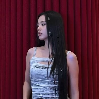 CRESCENTJS's profile picture. Fan account of Singer, Actress & Global Brand Ambassador #JISOO • AMORTAGE EP🎧 https://t.co/KuszrWh6b4