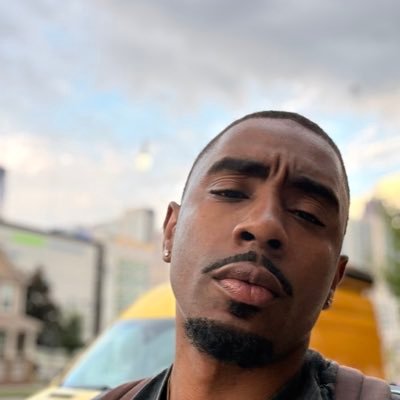 ohthatssleek's profile picture. • dj sleek• capricorn • him• artist• creative• goat•