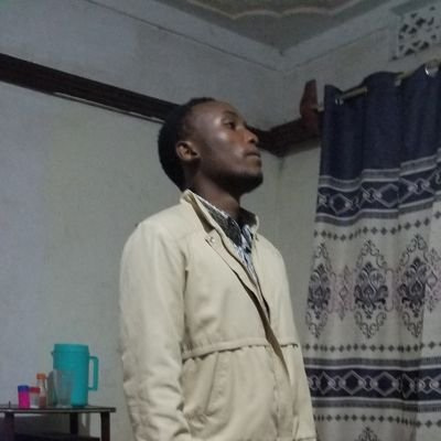 EdgerWizzy37028's profile picture. Am good motivation speaker . No ring that are not attached to a string