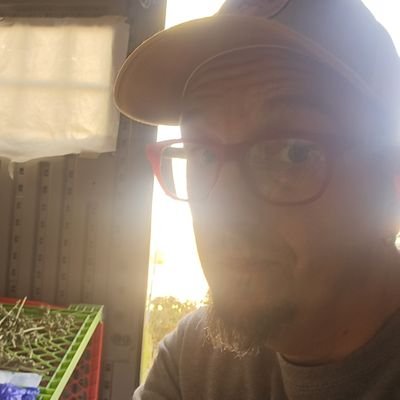 flanneled_dad's profile picture. I still prefer my flannel around my waist. sports, traveling  🍕devouror. Devout dork, flirt & weirdo. 💚💨🌌