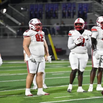 TylerMarsh64's profile picture. Heath HS (TX) C/O 2026, 22 & 25 1st Team OL/DL 6’0, 310lbs (4.0 gpa) 5.01 40 email: marshtyler7226@gmail.com @Hudl https://t.co/HBClaiqlLh #hudl
