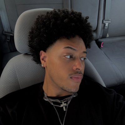bluepantheress's profile picture. baby im not even here, i’m a hallucination. 18+