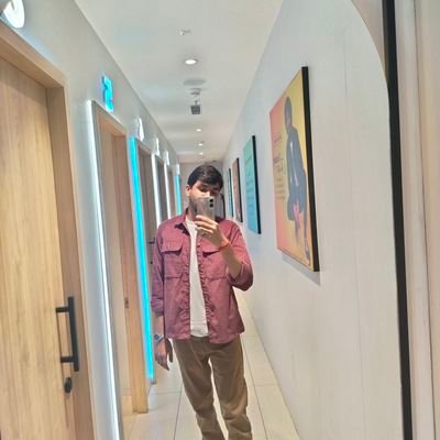 its_me_sourav_1's profile picture. Sde • I believe in yhprum•Observer •Chai ❣️ • Shitposting • Engineer • Tech • Nitrr 2025