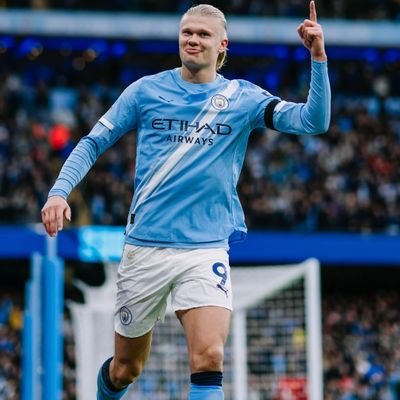 Edem_simple03's profile picture. very friendly and simple