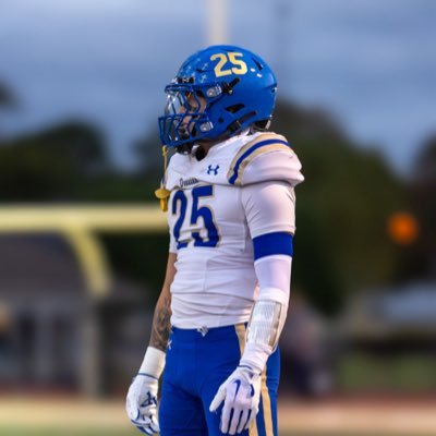 blake_caruso3's profile picture. '26 K/ATH/P| 5'10 - 185 | Phone #- 732-740-0229 | Donovan Catholic | HC: Dan Curcione | #2 ranked kicker in NJ⭐️