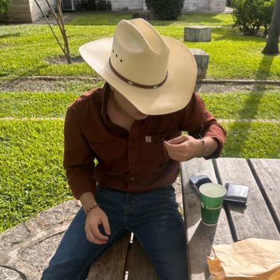 NapoleonTrejoHN's profile picture. 🦕