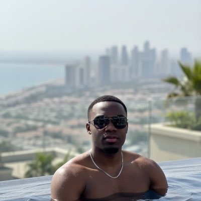 heisugman's profile picture. 