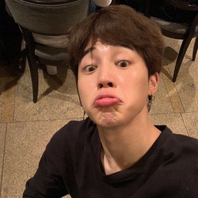 _monlvmin's profile picture. 