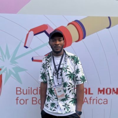 itzdozie's profile picture. Product | Web3 | SaaS | Fintech → Motion Designer (2D/3D) || Creating moving identities  || Ready to create? DM to connect.