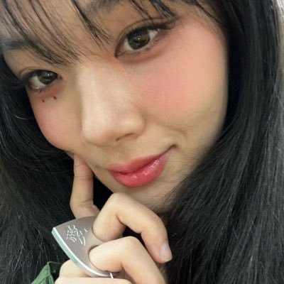 kosteella's profile picture. 22, she/her ♐️, infp