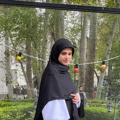 rezhuannn's profile picture. اونی که منتظر نموند