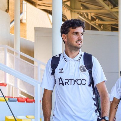 tonifdoblas's profile picture. GK Coach @Clubatlcentral @escuelatd