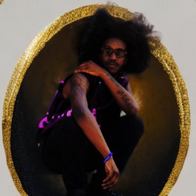 phillyfraux's profile picture. WHERE ART MEETS CHARISMA🤞🏾❤️‍🔥🦇 Proverbs 24:16 LONGLIVEMAXIMUS❄️