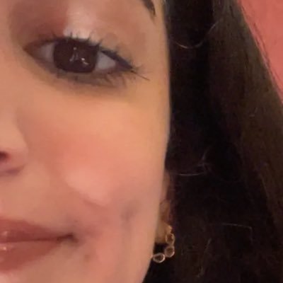 ndndffi's profile picture. أجري ورا أحلامي الصبح وأكتب عنهم بالليل