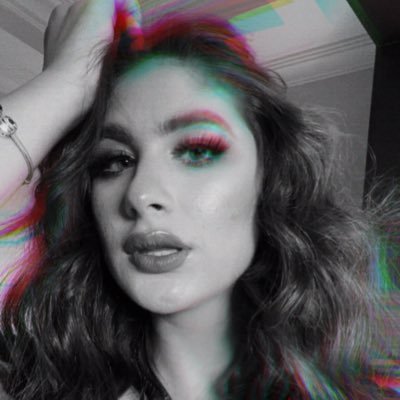 NaglaaAminea's profile picture. I don't like stupid people....