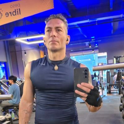 dvdcruz9479's profile picture. 