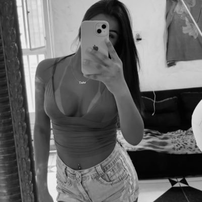 slollaax's profile picture. 