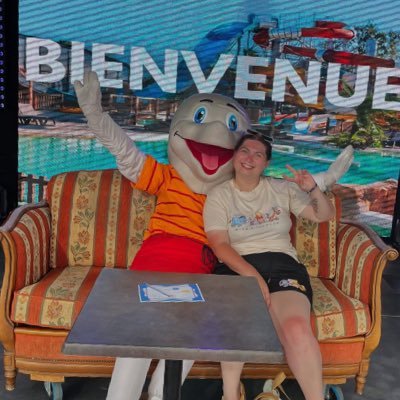 clara_a_ljn's profile picture. Un des avantages d’être désorganisé est que l’on fait toujours des découvertes surprenantes 🌈💛