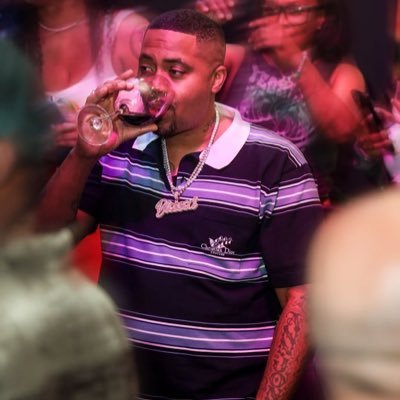 OGMickDre's profile picture. @AreYouINFLD Apparel Developer, Writer ✍🏾 . I Hold Myself With A Standard Of Grace, Not Perfection. IG: OGMCKFLY #ravensflock ♊️ #NATITUDE #Birdland