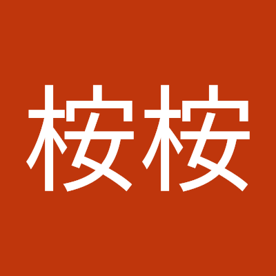 Yiiiiovoii's profile picture. 