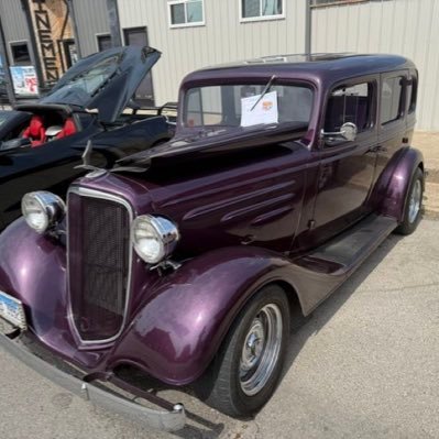 natsukashii1203's profile picture. 22 he/him bisexual gamer and design artist for cars