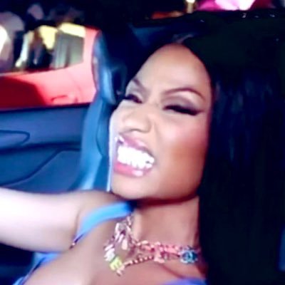 monclerhere's profile picture. NOT A STAN ACCOUNT.