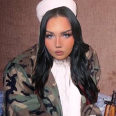 bunnny_g1rl's profile picture. real down to mars girl 🛸💕#goducks🦆💚 #govols🐶 #titanup⚔️ #ripcity #repbx