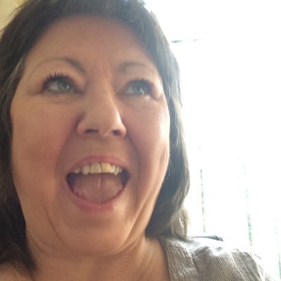 rosesim83519784's profile picture. Nurse (Resigned 2020) Love dogs and all animals that don’t bite me.  Follows anyone who makes me laugh.