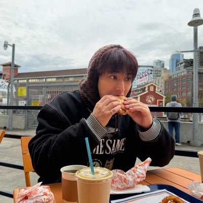 serbaserbiikuu's profile picture. 