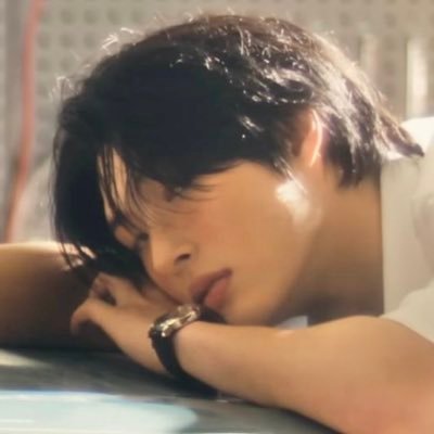 ross ✮ ISE MONTH 🦇さんのプロフィール画像