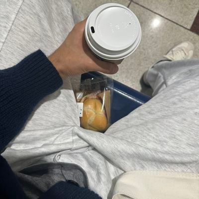 Raja1212379's profile picture. Piss
