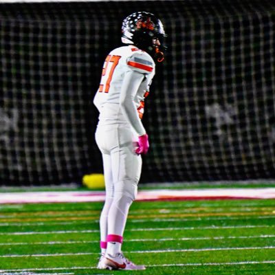 QuinnKompare's profile picture. 6’0 180 | ’27 Var OLB | Libertyville High school Football | 2 Sport Athlete | 3.3 GPA 2x Honor Roll | Email: @Quinn.kompare@gmail.com