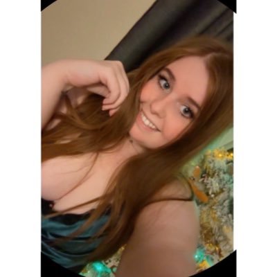 Velvet_alien786's profile picture. Love live music , horror & sci fi.