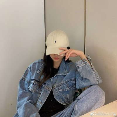 CozyKitten02's profile picture. 