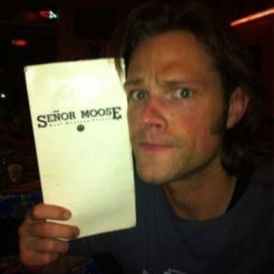 notsamuel83's profile picture. he/him. bookworm, lore expert.