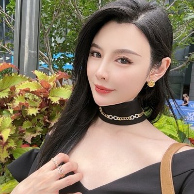 Emma4568548's profile picture. 👗 Fashion Designer | 🐾 Dog Lover | ✈️ Travel Enthusiast. No one can stay young forever, but a young mindset never ages.