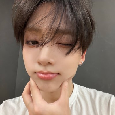 allyzerosee's profile picture. i love zb1 & ald1 - haobin & leowon 🤍