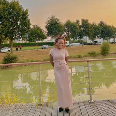 Ddeb09's profile picture. #EconomieSocialeetSolidaire