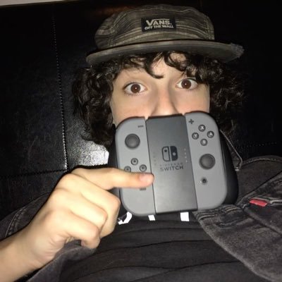 baldmarkzuckerb's profile picture. 🩷💜💙i be complaining