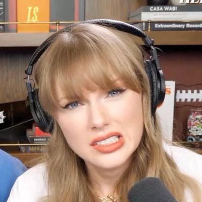 swift_asca's profile picture. 