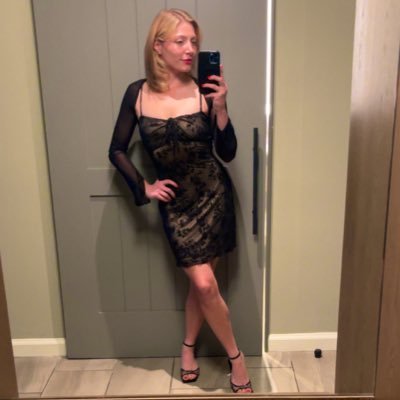 bmaxGG's profile picture. FPS, The Yankees, breakfast balls, fine dining, traveling…long walks on the beach are cool too @twitch partner & software engineer