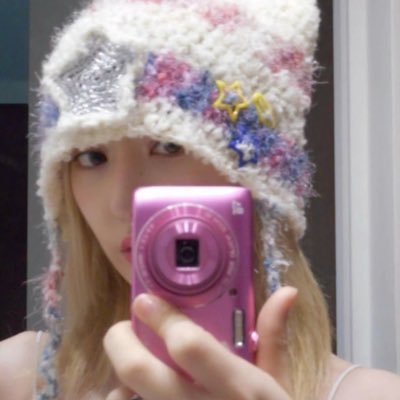 girlwhobegins's profile picture. may grant & ravi panikkar’s new best friend in season nine.