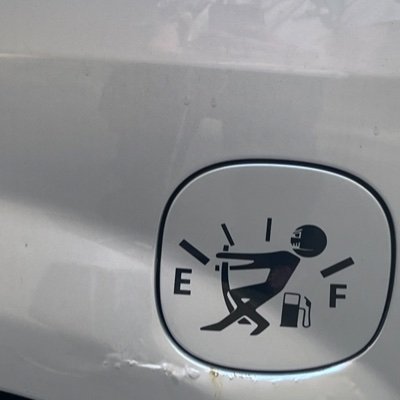 MohBaretta's profile picture. contemporary sound architect 
heavy dreams + hollow wings