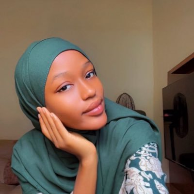 🦋𝚋𝚊𝚎𝚋𝚕𝚞𝚎.𝚑 Profile