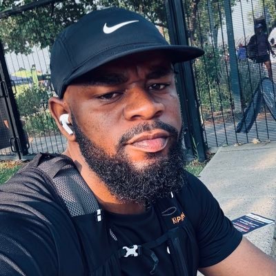 Mahwiti_'s profile picture. United 👺 | UJ 👨🏾‍🎓 | EE 👷🏾‍♂️ | Autotronic | Analytical Instrumentation | Half Marathon Runner 🏃🏾‍♂️