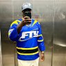 iStillChase's profile picture. Pyrex stirs turned into Cavalli furs.