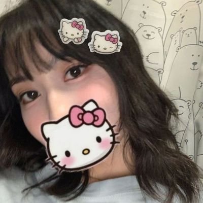 Lixie133225's profile picture. mi otra cuenta 
@Lixi_40